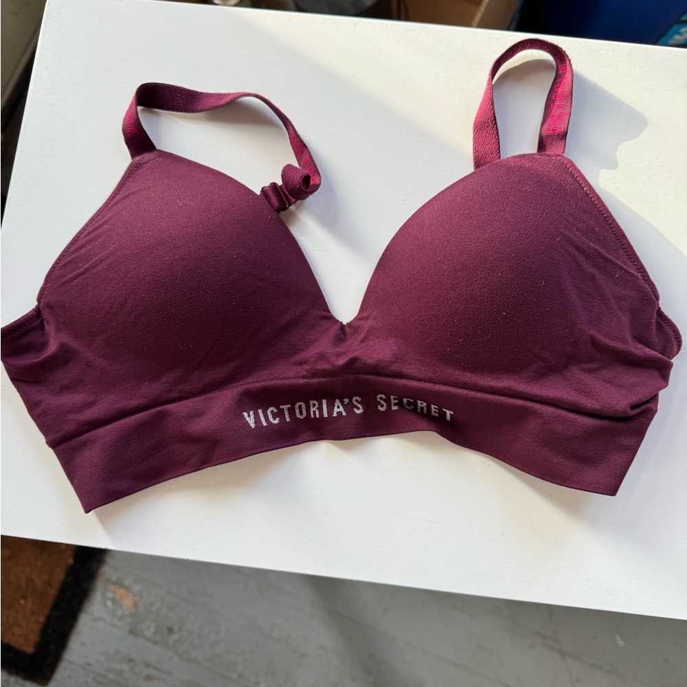 Victoria's Secret Women's Purple Bra